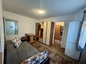 De vanzare apartament cu 2 camere - imagine 2