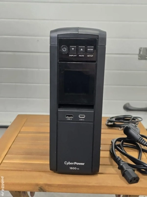 UPS CyberPower CP1600EPFCLCD - 1600VA   1000W, Sinus Pur, ca nou
