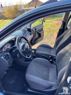 vand   ford focus 16 benzina an 2003 - imagine 3