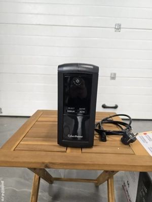 UPS CyberPower VP700ELCD - 700 VA   390w, ca nou