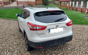 Nissan Qashqai 4x2 1,6dci 130cp camera 360 - imagine 2
