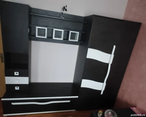 Mobilă de sufragerie 