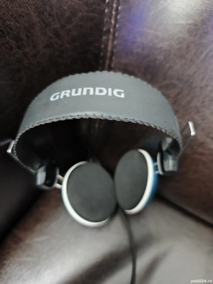 Casti audio Grundig cu fir