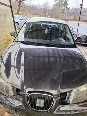 Dezmembrez Seat Ibiza  - imagine 3