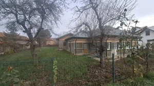 Vand casa si teren com. Parscov, jud Buzau - imagine 3