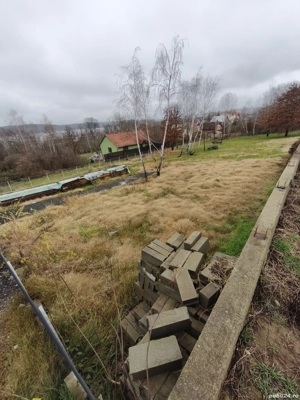 teren intravilan langa lacul surduc  - imagine 5