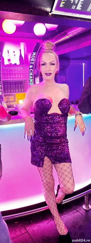 Transsexuala siliconata - imagine 5