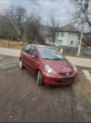 Vând Honda Jazz 2004 - imagine 2