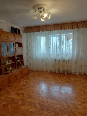 Vând apartament 2 camere decomandat 