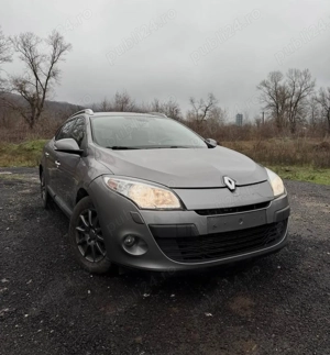 Renault Megane III Sport Tourer 1.5 Dci 2011 Euro 5 - imagine 3