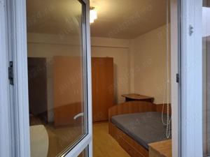 Închiriez garsoniera la parter