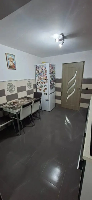 Apartament de vânzare!! NEGOCIABIL!  Se acceptă plata în rate, cu avans minim jumătate din sumă! - imagine 8