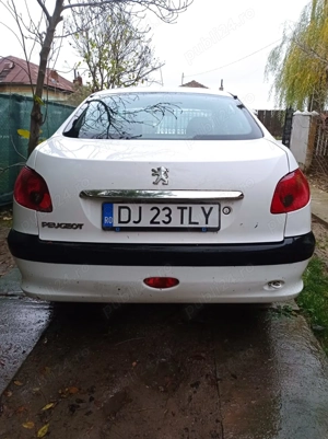 Peugeot 206 (2007)   Defect, pentru reparatii sau piese - imagine 3