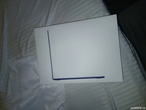 vand macbook air 15 m4 chip 256 gb