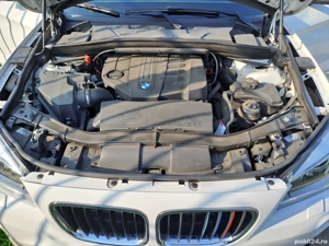 BMW X1 X drive  - imagine 3