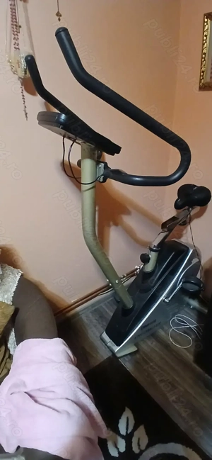 Vând bicicleta medicala
