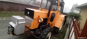 Troliu hidraulic puternic. 