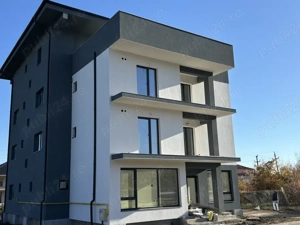 Apartament 3 camere parter + Penthouse - imagine 6