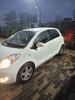 Vând Toyota Yaris 2009 - imagine 8