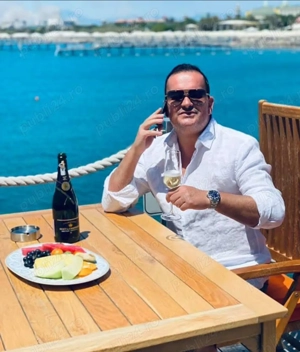 Ofer momente de neuitat( )