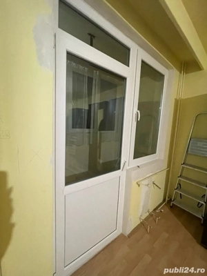 Vând ușa și geam de termopan de interior