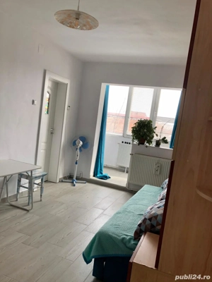 garsoniera de închiriat 