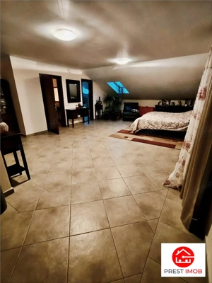Casa spatioasa cu mansarda in Sangeorgiu de Mures - imagine 10
