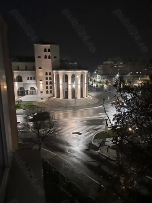 Apartament de închiriat în centru 