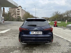 Toyota Corolla Touring Sports 1.8 facelift 2  km - imagine 2