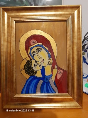 Icoane pictate pe sticla