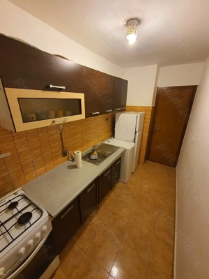 Inchiriez garsoniera Tei