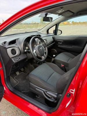vand masina marca toyota -yaris - imagine 3