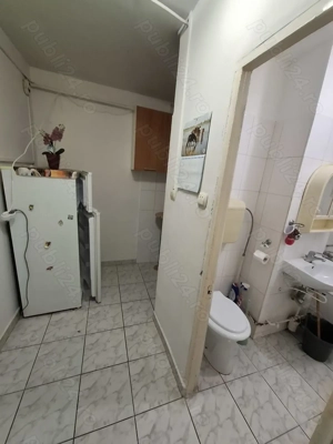 Închiriez apt.2cam .bloc de 4 etaje ,etaj intermediar  - imagine 3