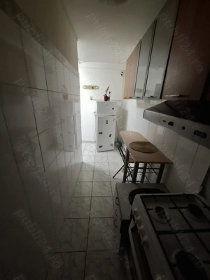 Închiriez apt.2cam .bloc de 4 etaje ,etaj intermediar  - imagine 5