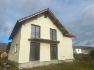 vand casa strada Viilor Alesd