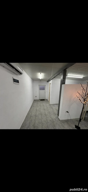 Inchiriez 3 zone scaune in salon - imagine 3