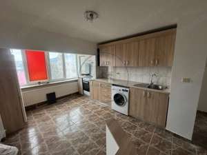 Apartament 2 camere, decomandat, etaj 3/4  ZONA ANDREI MURESANU 