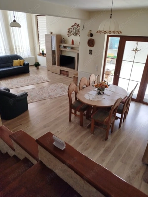 Vand casa in Zalau in cartierul ,,Dealul Morii  - imagine 7