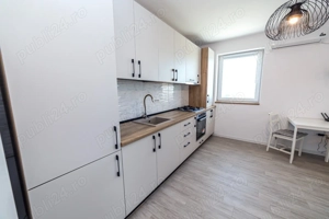 Apartament 2 camere de închiriat 