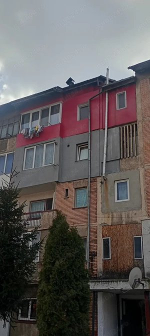 Vând garsonieră  - imagine 2