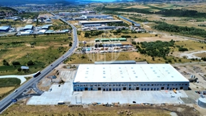 Spatiu Industrial -Zona Autostrazii A3 -10.000 mp Hala Depozitare - imagine 3