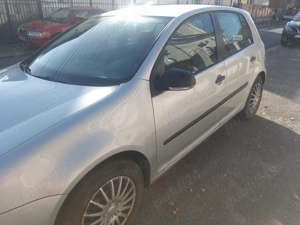 Vând VW Golf V 1.9tdi, an 2008, km 175100 - imagine 3