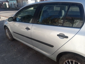 Vând VW Golf V 1.9tdi, an 2008, km 175100 - imagine 4