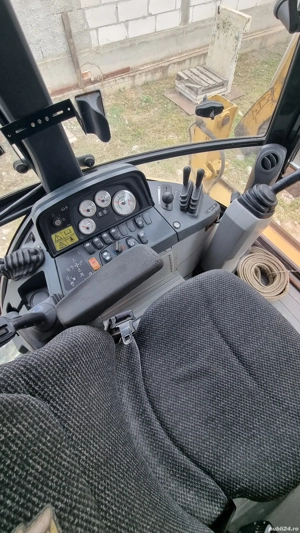 Buldoexcavator Caterpilar 432 E - imagine 3