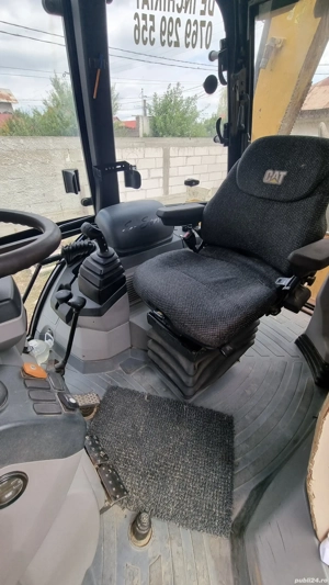 Buldoexcavator Caterpilar 432 E - imagine 5