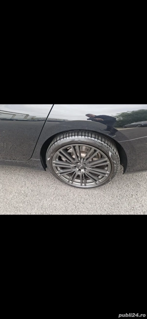 Bmw 330 e plug in Hybrid - imagine 4