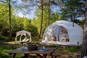 Dom geodezic d=6m,h=3,5m,luxury cu baie completa