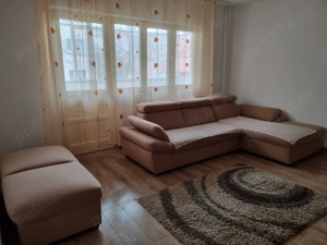 Inchiriez apartament 2 c