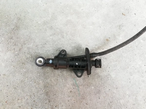 cilindru receptor ambreiaj volkswagen up - imagine 4