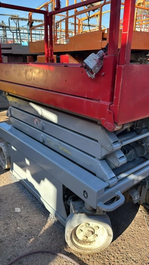 VAND   Inchiriez nacela electrica 8 metri - imagine 3